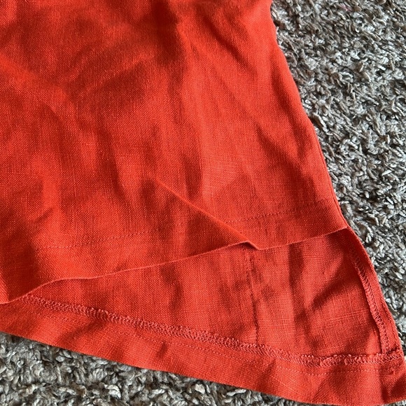 ITEMZ Chris Baumgartner Linen Button Down Asymmetrical Hem Shirt - Picture 10 of 11